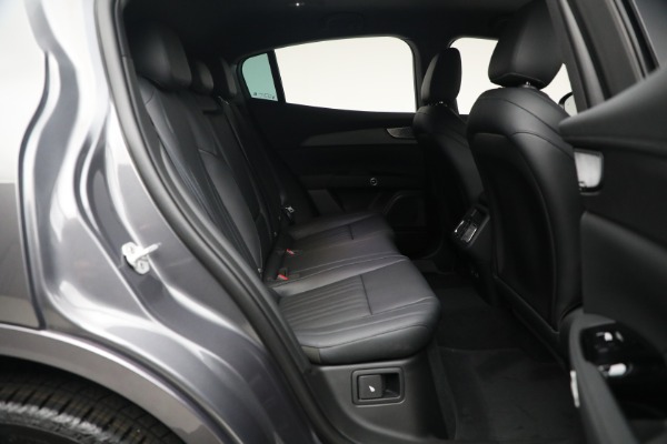 New 2023 Maserati Grecale GT for sale $56,285 at Bugatti of Greenwich in Greenwich CT 06830 17
