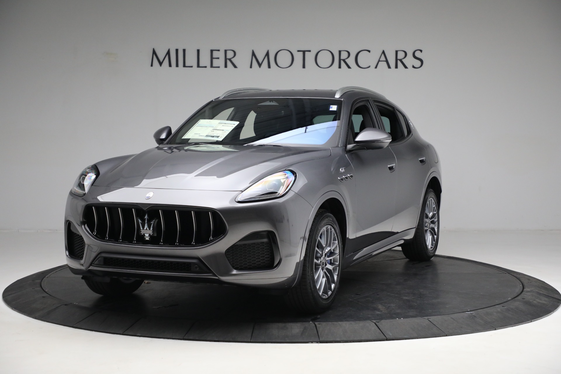 New 2023 Maserati Grecale GT for sale $56,285 at Bugatti of Greenwich in Greenwich CT 06830 1