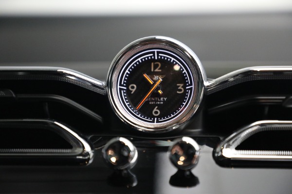Used 2021 Bentley Bentayga Speed for sale $189,900 at Bugatti of Greenwich in Greenwich CT 06830 25