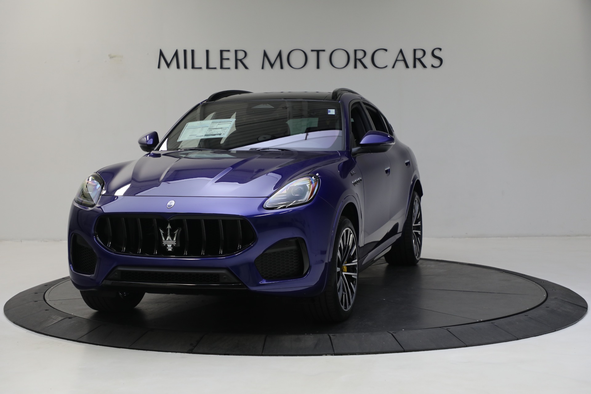 New 2023 Maserati Grecale Modena for sale $92,895 at Bugatti of Greenwich in Greenwich CT 06830 1