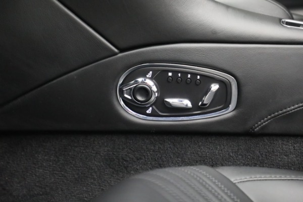 Used 2019 Aston Martin DB11 Volante for sale $141,900 at Bugatti of Greenwich in Greenwich CT 06830 24