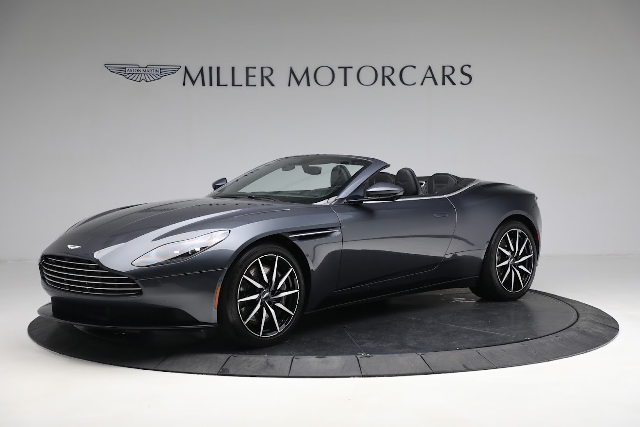 Used 2019 Aston Martin DB11 Volante for sale $141,900 at Bugatti of Greenwich in Greenwich CT 06830 1
