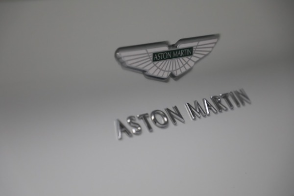 Used 2019 Aston Martin DB11 V8 for sale $124,900 at Bugatti of Greenwich in Greenwich CT 06830 28