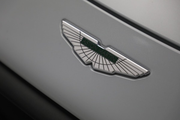 Used 2020 Aston Martin Vantage for sale $104,900 at Bugatti of Greenwich in Greenwich CT 06830 28