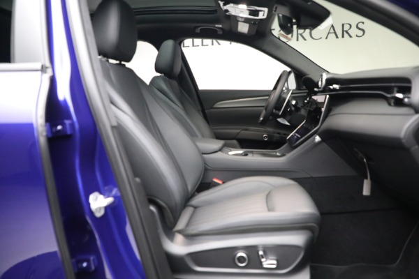 New 2023 Maserati Grecale GT for sale $72,095 at Bugatti of Greenwich in Greenwich CT 06830 18