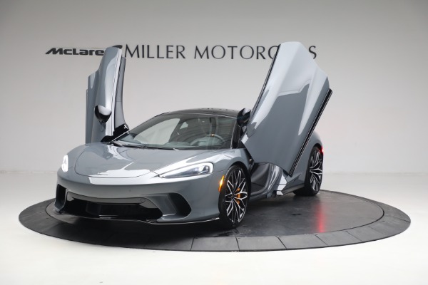 New 2023 McLaren GT Luxe for sale $244,330 at Bugatti of Greenwich in Greenwich CT 06830 15