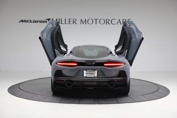 Used 2023 McLaren GT Luxe for sale $179,900 at Bugatti of Greenwich in Greenwich CT 06830 18