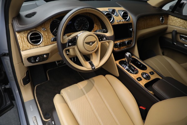 Used 2020 Bentley Bentayga V8 for sale Sold at Bugatti of Greenwich in Greenwich CT 06830 15