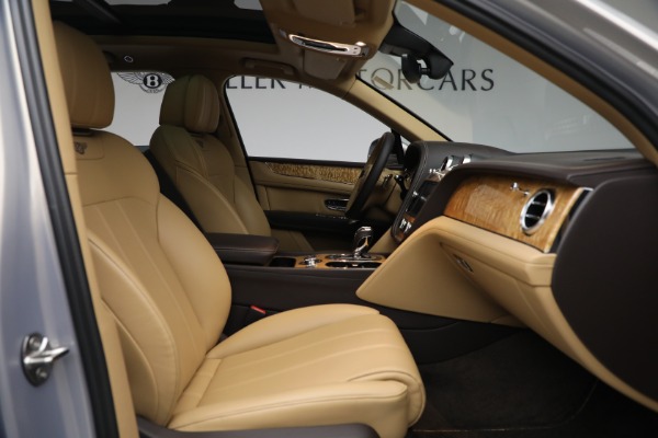 Used 2020 Bentley Bentayga V8 for sale Call for price at Bugatti of Greenwich in Greenwich CT 06830 24