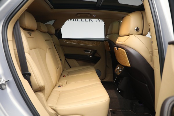 Used 2020 Bentley Bentayga V8 for sale Call for price at Bugatti of Greenwich in Greenwich CT 06830 27