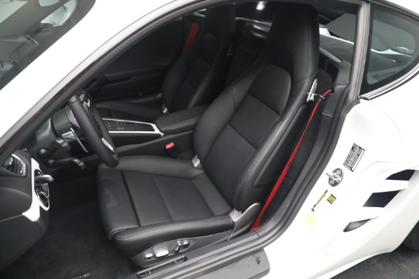Used 2022 Porsche 718 Cayman S for sale $91,900 at Bugatti of Greenwich in Greenwich CT 06830 15