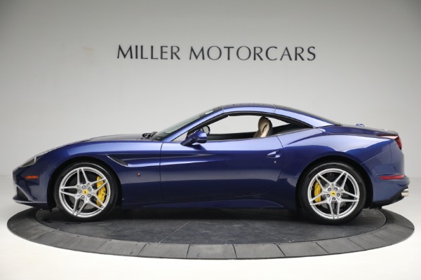 Used 2016 Ferrari California T for sale Sold at Bugatti of Greenwich in Greenwich CT 06830 15