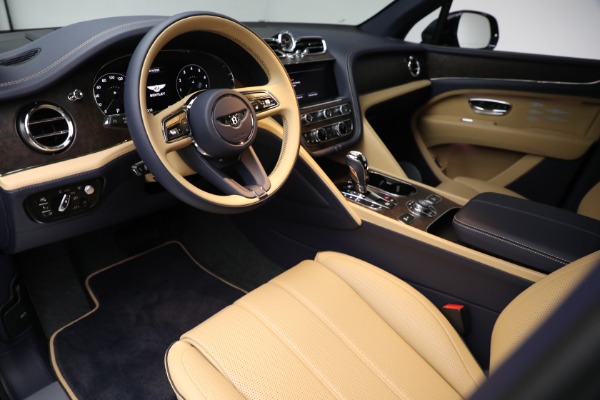 New 2023 Bentley Bentayga EWB V8 for sale $259,345 at Bugatti of Greenwich in Greenwich CT 06830 18