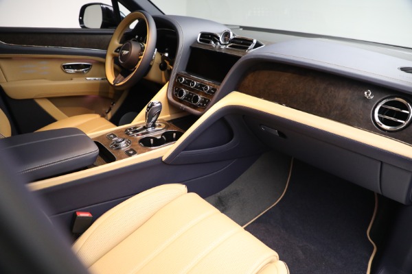 New 2023 Bentley Bentayga EWB V8 for sale Sold at Bugatti of Greenwich in Greenwich CT 06830 22