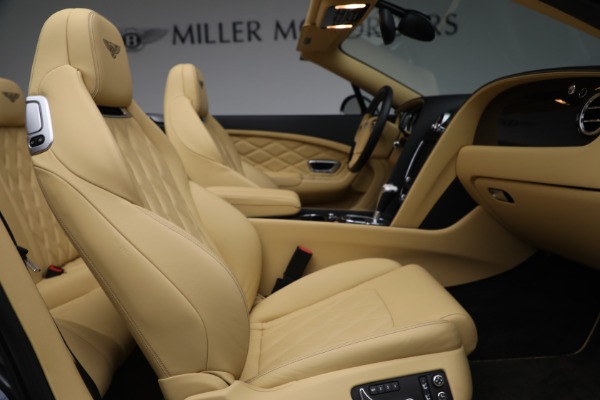 Used 2014 Bentley Continental GT Speed for sale $133,900 at Bugatti of Greenwich in Greenwich CT 06830 27