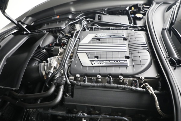 Used 2015 Chevrolet Corvette Z06 for sale $79,900 at Bugatti of Greenwich in Greenwich CT 06830 13