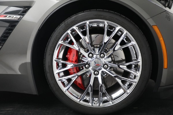 Used 2015 Chevrolet Corvette Z06 for sale $79,900 at Bugatti of Greenwich in Greenwich CT 06830 14