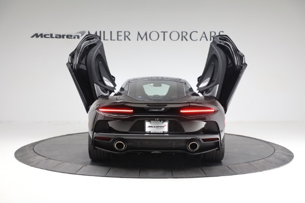 Used 2021 McLaren GT Luxe for sale $195,900 at Bugatti of Greenwich in Greenwich CT 06830 19