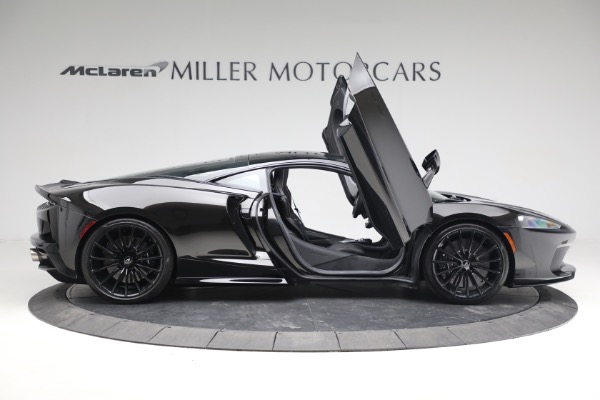 Used 2021 McLaren GT Luxe for sale $195,900 at Bugatti of Greenwich in Greenwich CT 06830 21