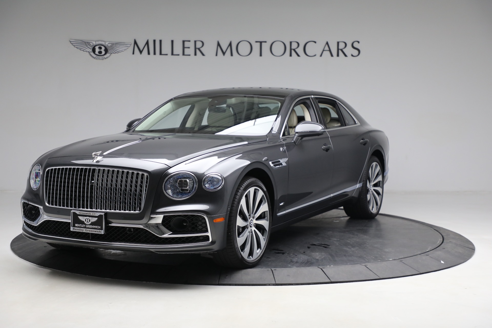 Used 2022 Bentley Flying Spur W12 for sale $249,900 at Bugatti of Greenwich in Greenwich CT 06830 1