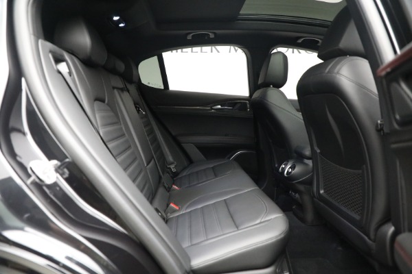 New 2023 Alfa Romeo Stelvio Estrema for sale $63,250 at Bugatti of Greenwich in Greenwich CT 06830 20