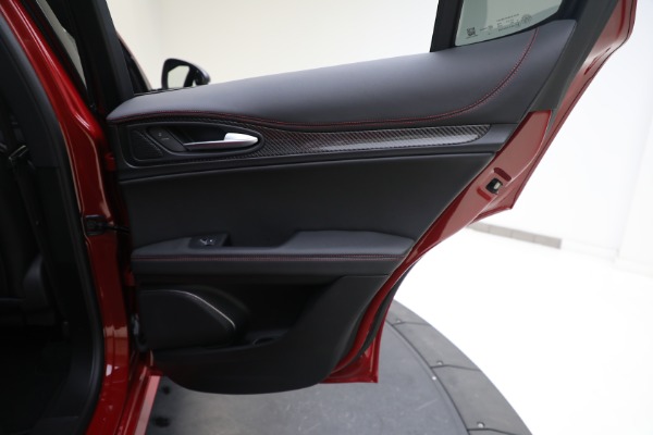 New 2023 Alfa Romeo Stelvio Estrema for sale $63,465 at Bugatti of Greenwich in Greenwich CT 06830 27