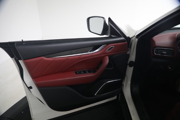 Used 2023 Maserati Levante GT for sale $42,900 at Bugatti of Greenwich in Greenwich CT 06830 28