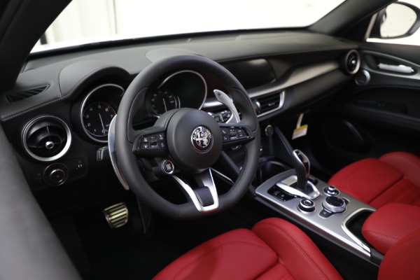 New 2023 Alfa Romeo Stelvio Veloce for sale $59,265 at Bugatti of Greenwich in Greenwich CT 06830 13
