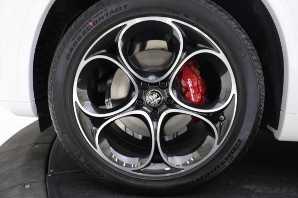 New 2023 Alfa Romeo Stelvio Veloce for sale $59,265 at Bugatti of Greenwich in Greenwich CT 06830 18
