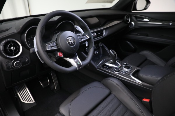 New 2023 Alfa Romeo Stelvio Quadrifoglio for sale $91,670 at Bugatti of Greenwich in Greenwich CT 06830 13