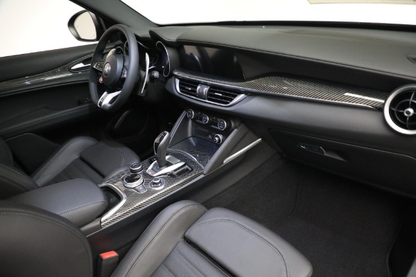 New 2023 Alfa Romeo Stelvio Quadrifoglio for sale $91,670 at Bugatti of Greenwich in Greenwich CT 06830 19