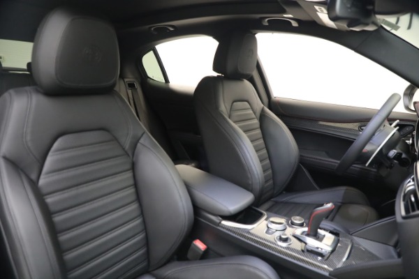 New 2023 Alfa Romeo Stelvio Estrema for sale Call for price at Bugatti of Greenwich in Greenwich CT 06830 17