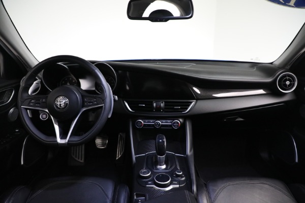 Used 2019 Alfa Romeo Giulia Ti Sport Carbon for sale $34,900 at Bugatti of Greenwich in Greenwich CT 06830 13