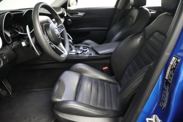 Used 2019 Alfa Romeo Giulia Ti Sport Carbon for sale $34,900 at Bugatti of Greenwich in Greenwich CT 06830 15