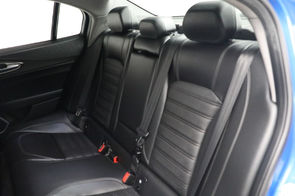 Used 2019 Alfa Romeo Giulia Ti Sport Carbon for sale $34,900 at Bugatti of Greenwich in Greenwich CT 06830 25