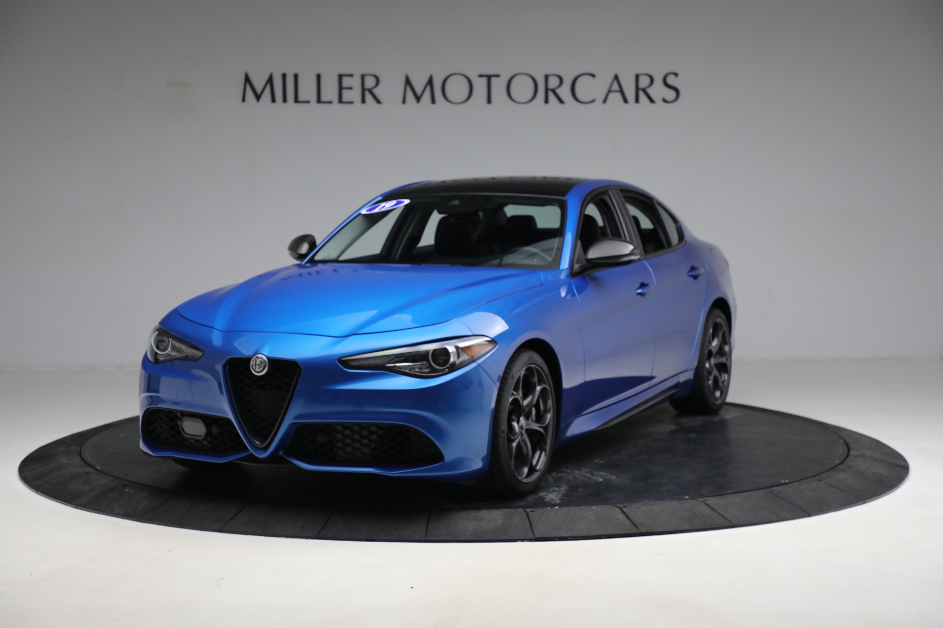 Used 2019 Alfa Romeo Giulia Ti Sport Carbon for sale $34,900 at Bugatti of Greenwich in Greenwich CT 06830 1