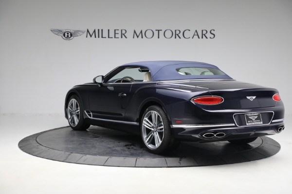 New 2023 Bentley Continental GTC V8 for sale $291,225 at Bugatti of Greenwich in Greenwich CT 06830 18