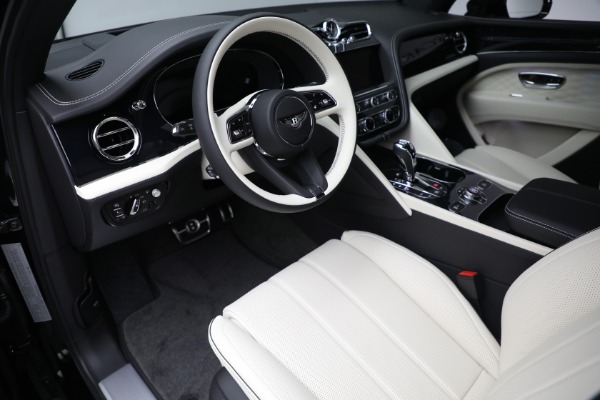 New 2023 Bentley Bentayga EWB Azure V8 for sale $297,600 at Bugatti of Greenwich in Greenwich CT 06830 17