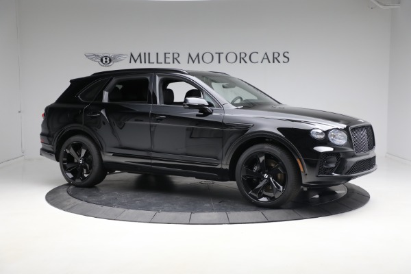 New 2023 Bentley Bentayga V8 for sale $238,470 at Bugatti of Greenwich in Greenwich CT 06830 10
