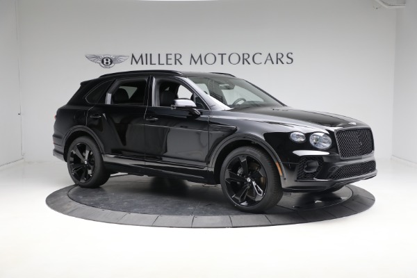New 2023 Bentley Bentayga V8 for sale $238,470 at Bugatti of Greenwich in Greenwich CT 06830 11