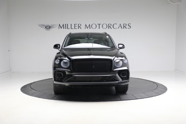 New 2023 Bentley Bentayga V8 for sale $238,470 at Bugatti of Greenwich in Greenwich CT 06830 13