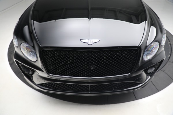 New 2023 Bentley Bentayga V8 for sale $238,470 at Bugatti of Greenwich in Greenwich CT 06830 14