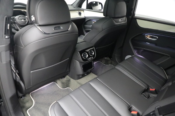 New 2023 Bentley Bentayga V8 for sale $238,470 at Bugatti of Greenwich in Greenwich CT 06830 22