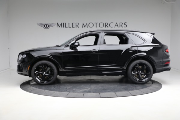 New 2023 Bentley Bentayga V8 for sale $238,470 at Bugatti of Greenwich in Greenwich CT 06830 3