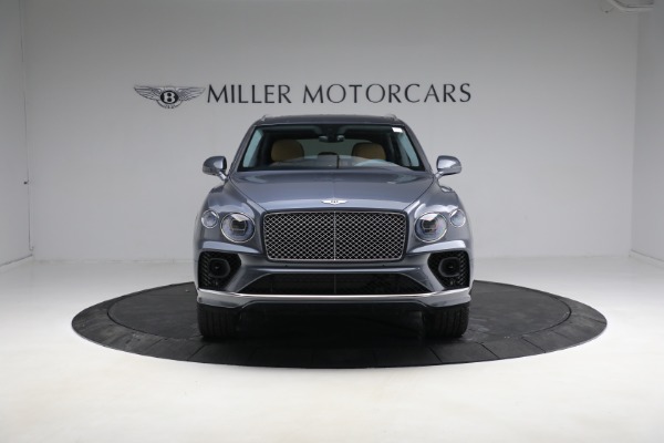 New 2023 Bentley Bentayga V8 for sale $230,170 at Bugatti of Greenwich in Greenwich CT 06830 12