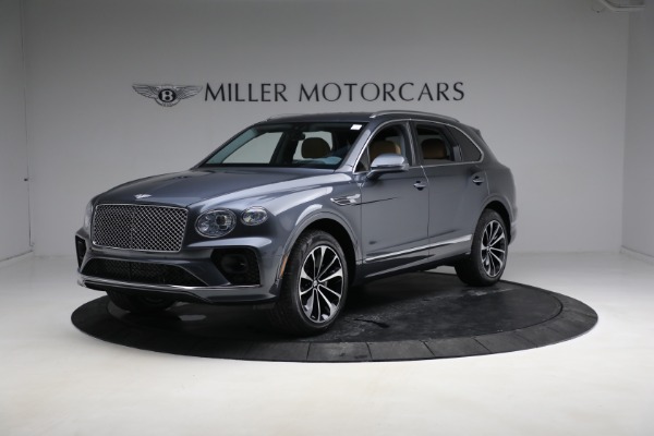New 2023 Bentley Bentayga V8 for sale $230,170 at Bugatti of Greenwich in Greenwich CT 06830 2