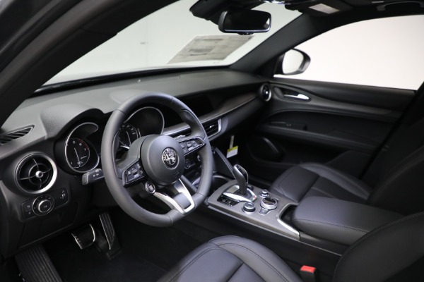 New 2023 Alfa Romeo Stelvio Ti for sale $55,980 at Bugatti of Greenwich in Greenwich CT 06830 13