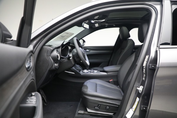 New 2023 Alfa Romeo Stelvio Ti for sale $55,980 at Bugatti of Greenwich in Greenwich CT 06830 14