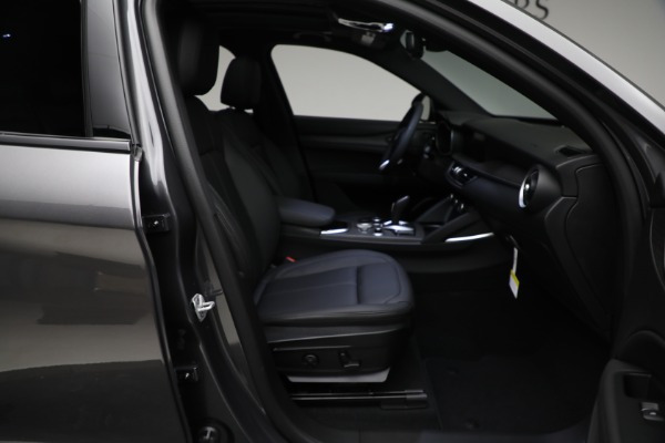 New 2023 Alfa Romeo Stelvio Ti for sale $55,980 at Bugatti of Greenwich in Greenwich CT 06830 19