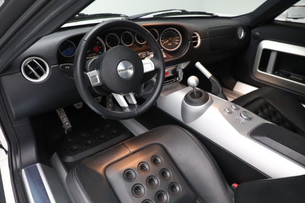 Used 2006 Ford GT for sale $449,900 at Bugatti of Greenwich in Greenwich CT 06830 13